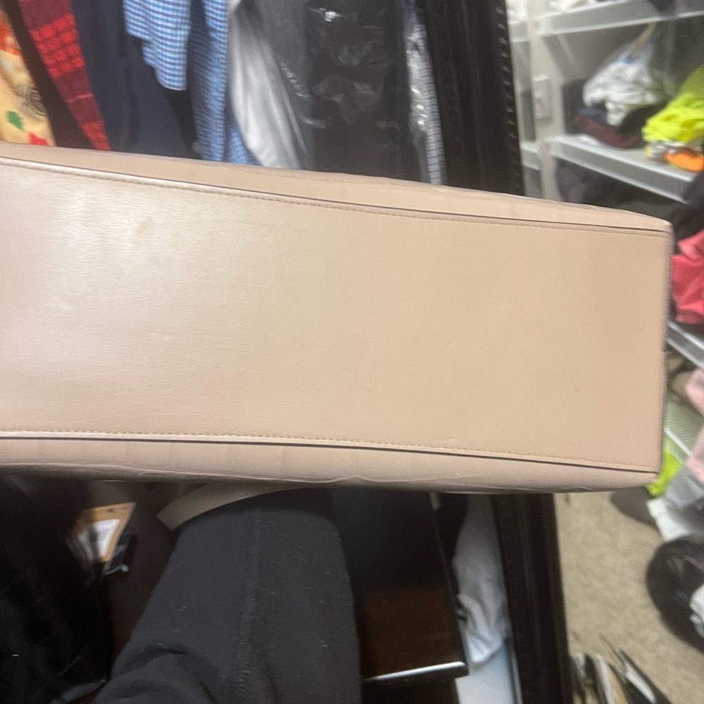 Coach Mollie Tote Light Beige Croc-Embossed Tote - Picture 8 of 12